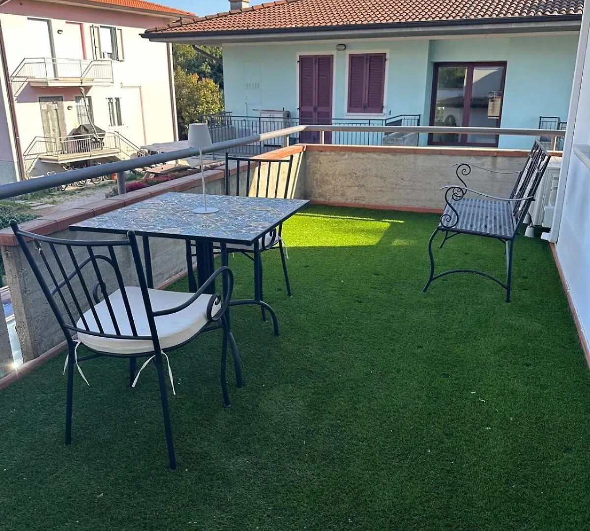 Appartamento Balcone Vista Lago Sirmione Italia